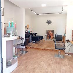 Street LAB Parrucchieri, Olbia orari di apertura