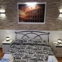 50 Passi - Colosseo Apartment, Roma orari di apertura