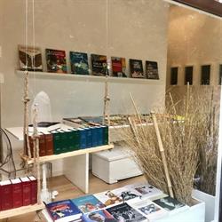 Libri e Collane d'Autore, Milano orari di apertura