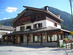 Albergo Ristorante VALLUNGA - NEGOZIO ALIMENTARI E PRODOTTI TIPICI, Tartano orari di apertura