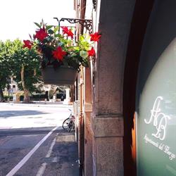 Appartamenti del Borgo, Garda orari di apertura
