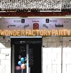 Wonder Factory, Giugliano in Campania orari di apertura