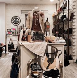 Diciassette Bags And More, Avezzano orari di apertura
