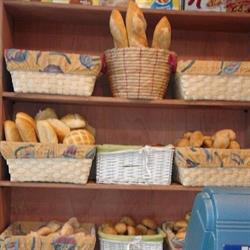 Pane Amore e Fantasia, Minori orari di apertura