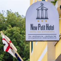 New Petit Hotel, Tempio Pausania orari di apertura