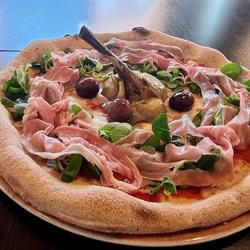 Custom Pizza, Latisana orari di apertura