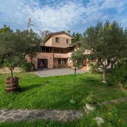 Agriturismo La Locanda dei Comacini, San Severino Marche orari di apertura