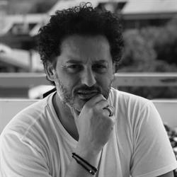Diego Hairstylist Firenze, orari di apertura