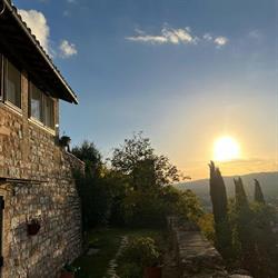 Casa Vacanze Panoramica Porta Fontevecchia, Spello orari di apertura