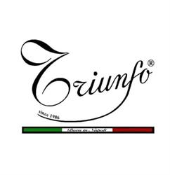 Triunfo Dance World, Cercola orari di apertura
