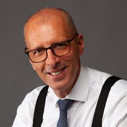 Matteo Rinaldi, Milano orari di apertura