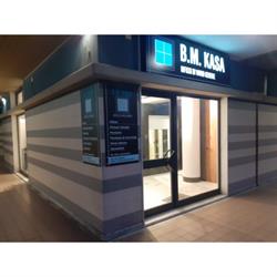 B.M. Kasa Infissi, Carrara orari di apertura