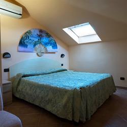 Hotel Residence Mirafiori, Loano orari di apertura