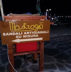 Mastrogiò Sandali artigianali su misura e Scarpe di Giovanni Cavallaro, Scafati orari di apertura