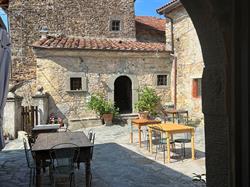 Luna di Quarazzana Villa to rent Tuscany special place to stay, Fivizzano orari di apertura