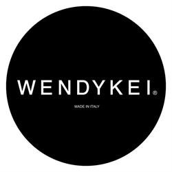 WENDYKEI, Prato orari di apertura