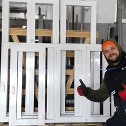 Aluservice Serramenti, Penne orari di apertura