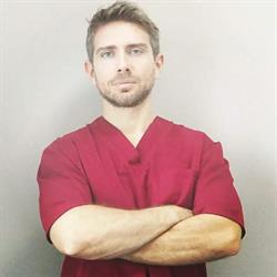 Dott. Spinelli Pierluigi - Osteopata e Fisioterapista, Brindisi orari di apertura