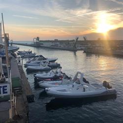 Aurora Boreale noleggio barche Forte dei marmi, Montignoso orari di apertura