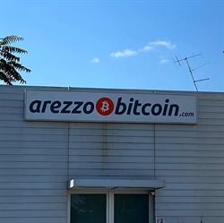 Arezzo Bitcoin, orari di apertura