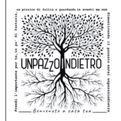 Un Pazzo Indietro B&B, Monopoli orari di apertura