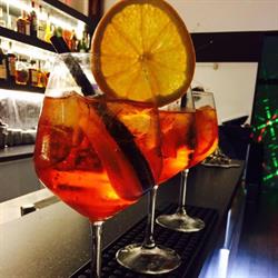 Black Moon coffee,lunch and more, Milano orari di apertura