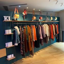 Negozio di abbigliamento KI Concept Bergamo, orari di apertura