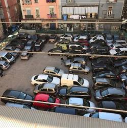 Parcheggio da Genny, Napoli orari di apertura