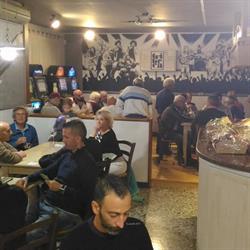 Theresianer Bar Tribeca, Conegliano orari di apertura
