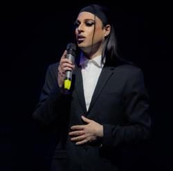 LENNY ALVAREZ, Milano orari di apertura