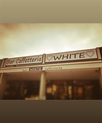 Bar Caffetteria White, Montale orari di apertura
