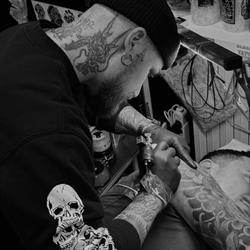 Black Matter Tattoo Shop Campobasso, orari di apertura