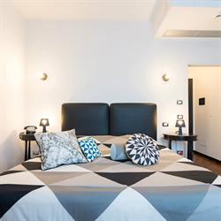 I Sleep B&B, Firenze orari di apertura