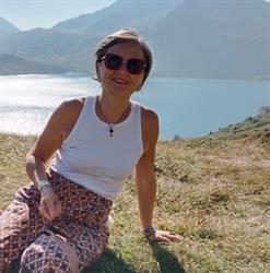 Fioraia Nadia, Confienza orari di apertura