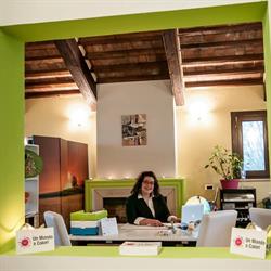 R&B Un Mondo a Colori, Ferrara orari di apertura