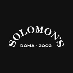 Solomon's, Formello orari di apertura