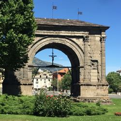 Living Aosta Valley - Appartamento vacanze, orari di apertura