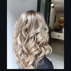 Made In Italy Parrucchieri arte nei capelli, Schio orari di apertura
