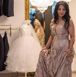 Adry Elegance, Brindisi orari di apertura
