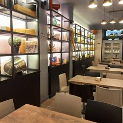 Betty's Wine Bar, Savona orari di apertura