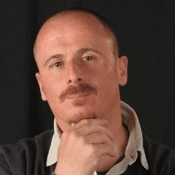 Frank Paradisi, Livorno orari di apertura