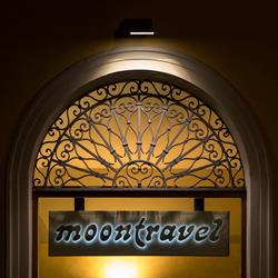 Moontravel, San Giovanni Valdarno orari di apertura