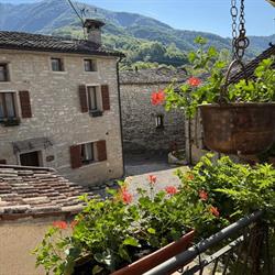 Casa Stayerat, Valdobbiadene orari di apertura
