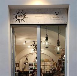Duegi Bijoux, Monopoli orari di apertura