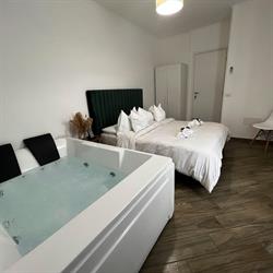 SeaFly GuestHouse, Fiumicino orari di apertura