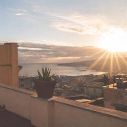 NaResidenza, Napoli orari di apertura