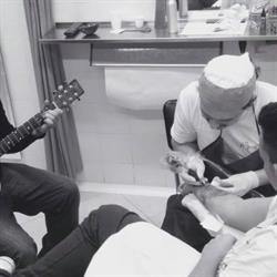 Alfy 78 tattoo, Quarto orari di apertura