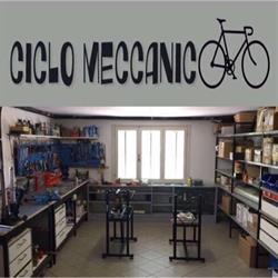 Il Ciclomeccanico, Carpi orari di apertura