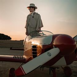 Je Homme store, Pulsano orari di apertura