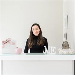 Mon Esthéticienne di Meloni Alessandra, Iglesias orari di apertura